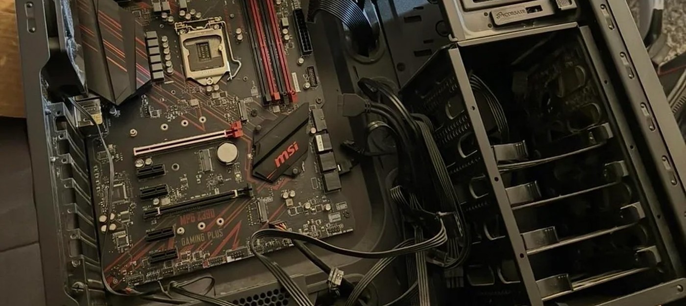 Lucky guy finds a discarded full PC with an i9-9900K and 32 GB of DDR4 by the trash bins amid the memory shortage