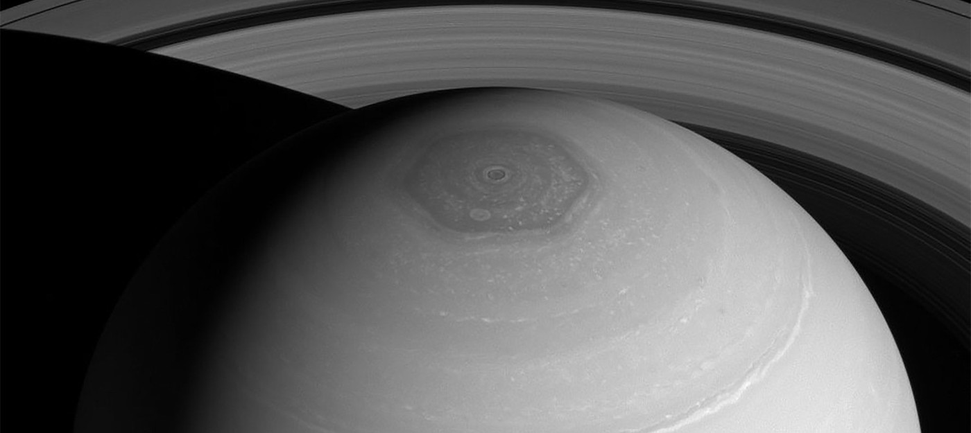 Hubble discovers a second polar storm on Saturn – a decagon at the south pole
