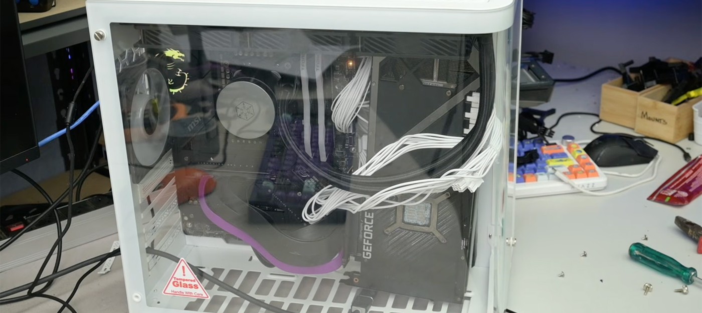 Modder moved graphics card to an unusual spot and cut hotspot temperature by 19 °C