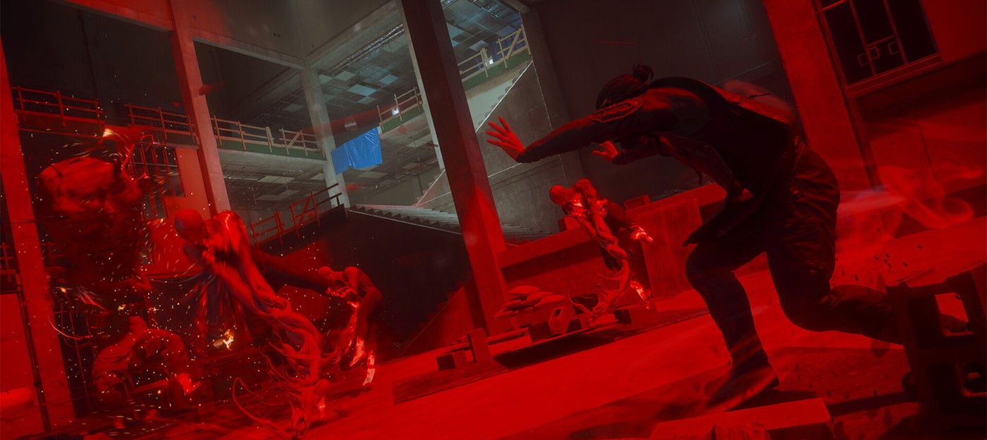 Control Resonant gameplay with gravity anomalies and transforming weapon