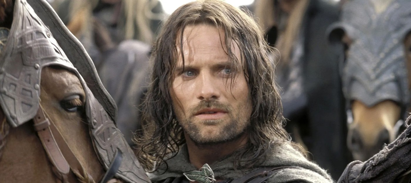 Viggo Mortensen paid a hefty legal bill for stunt performers on the set of "The Lord of the Rings"