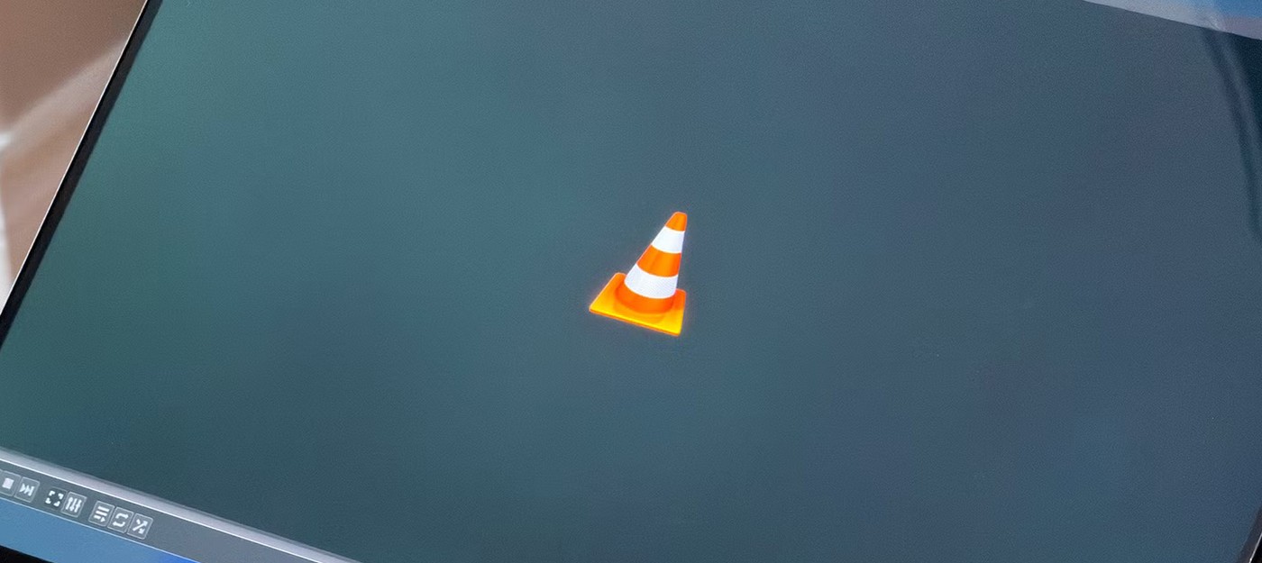 The famous VLC player has been playing almost everything for 25 years, but the orange cone now has competitors