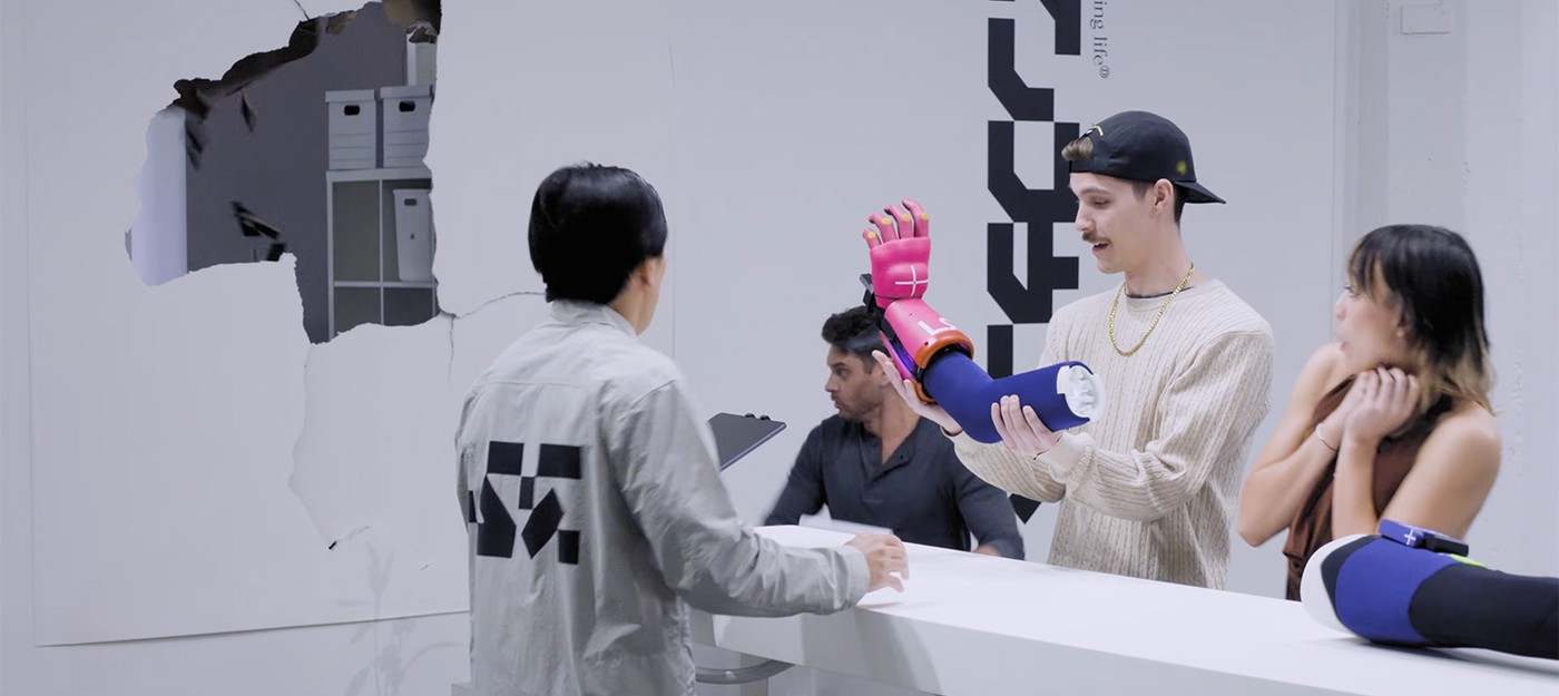 Bungie staged a gun-arm and mind-transfer prank to promote Marathon