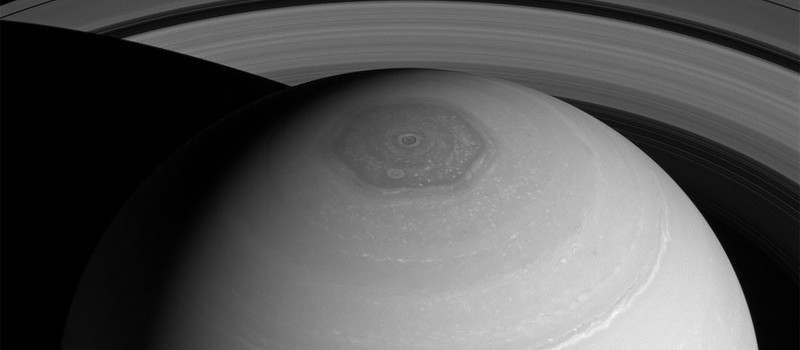 Hubble discovers a second polar storm on Saturn – a decagon at the south pole