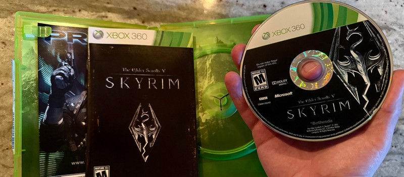 A gamer paid his last respects to a Skyrim disc from the 2011 midnight release – after 15 years of continuous use, it stopped reading